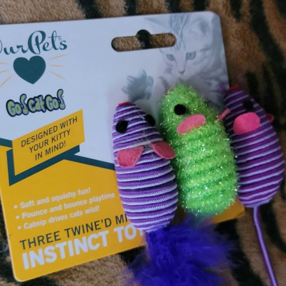 Ourpets 3 Twined Mice Cat Toy New! - Picture 2 of 3